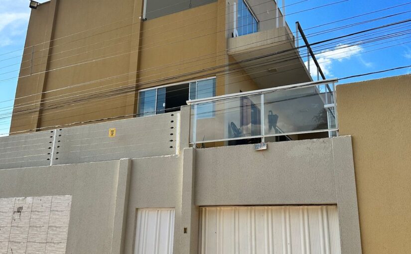 CASA TRIPLEX NO PARQUE ALVORADA NA CIDADE DE TIMON