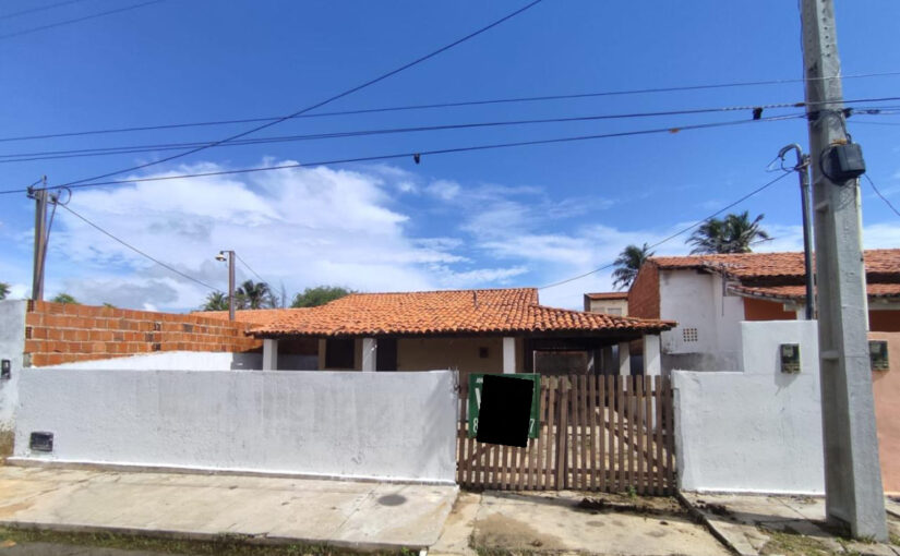 CASA NA REGIÃO DA PRAIA EM LUIS CORREIA LITORAL PIAUIENSE