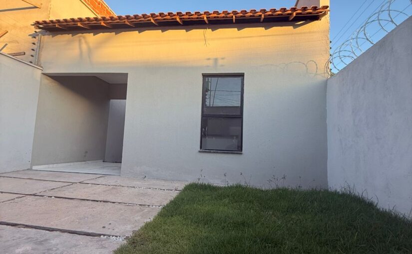 Corretor de imóveis Jackson Nixon vende casa em Timon