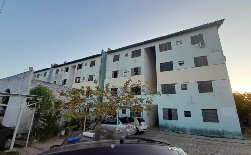 Apartamento no Condomínio Vila Poty